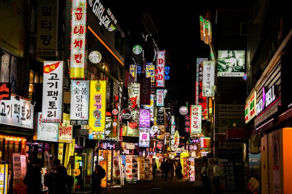 한국의 간판은 왜 촌스러울까?, 지방소멸의 이유 그에 대한 해결법